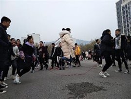 f6727dba0855b10312b4035f4d065133