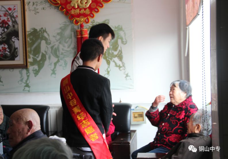 说明: https://mmbiz.qpic.cn/mmbiz_png/QsAtBZK3tiaibGh2Ft2dLpmnSpuiaIrwSNcAKKYl84ibGlLiaqtwJdN4icfkzVC0TZYwHKGln9R3jm73h3zF6I2iaLZYA/640?wx_fmt=png