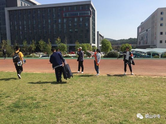 说明: https://mmbiz.qpic.cn/mmbiz_png/QsAtBZK3tiaicO3cRbKa1sYicXXQ9EFF0hy0N7kzOa01NkX9qXKlThFtXiaJdCXtRBB3ykw9zGYzG1hEnCBHiadQD4w/640?wx_fmt=png