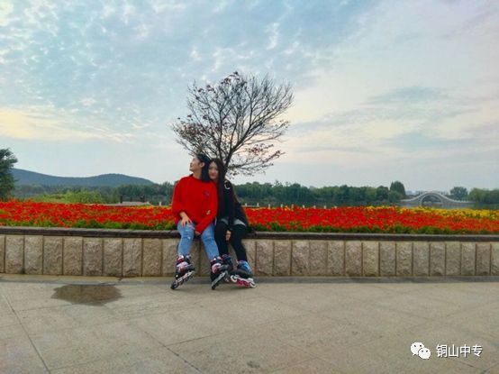 说明: https://mmbiz.qpic.cn/mmbiz_png/QsAtBZK3tiaicO3cRbKa1sYicXXQ9EFF0hylNnyBHgIic1ScNrx6XcNgqXwWIBvf70G4iczhjayDjOMTIjhvY0JKibkQ/640?wx_fmt=png