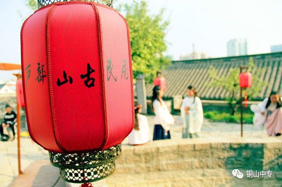 说明: https://mmbiz.qpic.cn/mmbiz_png/QsAtBZK3tiaicO3cRbKa1sYicXXQ9EFF0hy9leyGgyfVwJSWhq4NFS2d5ze8nlKVUczapg5ATtw7J26MxrWhnEowQ/640?wx_fmt=png