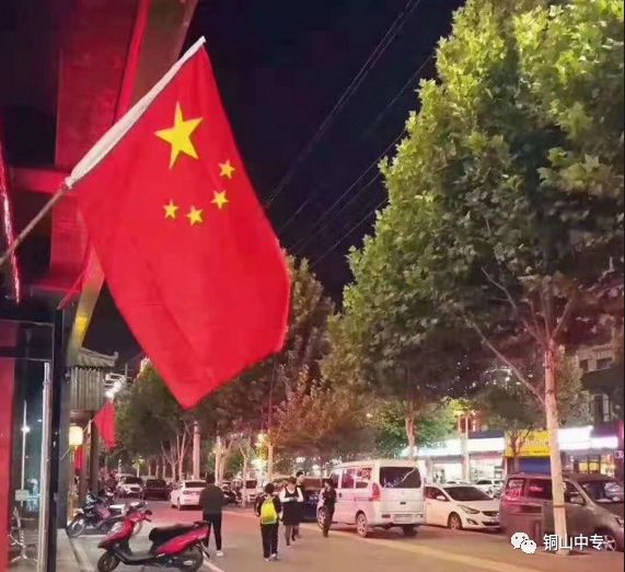说明: https://mmbiz.qpic.cn/mmbiz_png/QsAtBZK3tiaicO3cRbKa1sYicXXQ9EFF0hyo9Gib3cRqlhMGUp2jLAYD5VsXkEnstyaKmiaewgsjyDeZHK34yjPzxGA/640?wx_fmt=png