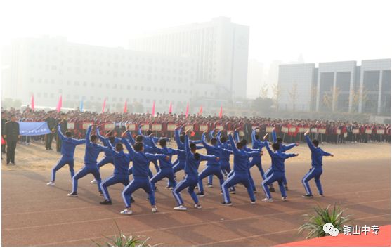 说明: https://mmbiz.qpic.cn/mmbiz_png/QsAtBZK3tia8tE9v5gmdSvlfEKQtqdef0dykcicSNdibTia715CS43PCXOK9eMK8LfzUGTqW0EfTBYEiaXe9ndLQiakA/640?wx_fmt=png