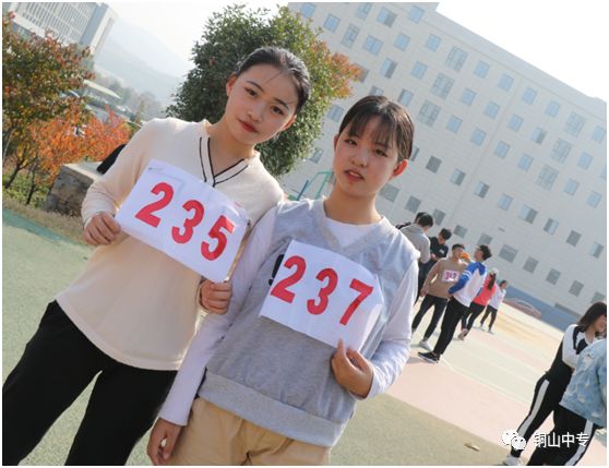 说明: https://mmbiz.qpic.cn/mmbiz_png/QsAtBZK3tia8tE9v5gmdSvlfEKQtqdef0Qd0T1Q1FrmMm8wLFImTFic56UWiaZhaqbE1uXtU2wLealnj9hzf443Tw/640?wx_fmt=png