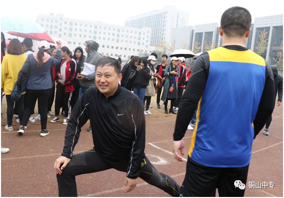 说明: https://mmbiz.qpic.cn/mmbiz_png/QsAtBZK3tia8tE9v5gmdSvlfEKQtqdef0cnccDlcjdf8e4Gtwy6t6w50U0Ekfw9BjLU26B4d6CQHWQR3WD6tSibQ/640?wx_fmt=png