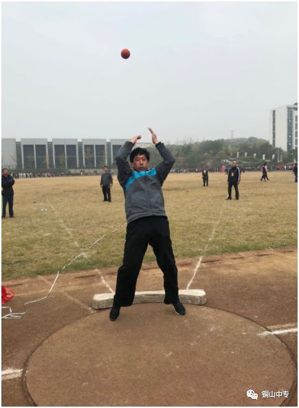 说明: https://mmbiz.qpic.cn/mmbiz_png/QsAtBZK3tia8tE9v5gmdSvlfEKQtqdef0lYKDEKn0XohWypFdSWs6ulZhQwLL7fp718mzSH4DFXxRtvGu1Tfibjw/640?wx_fmt=png