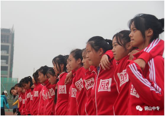 说明: https://mmbiz.qpic.cn/mmbiz_png/QsAtBZK3tia8tE9v5gmdSvlfEKQtqdef0hppQORe6CFpLQhN31F98Xvz8YZ7gE0Qup2rNYjsKzKY7dCJyT5j5UQ/640?wx_fmt=png