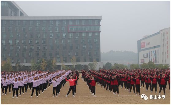 说明: https://mmbiz.qpic.cn/mmbiz_png/QsAtBZK3tiaicicdbfpibPrWg468KMBszibF3yqw5nIMp5ngj96tCmPSv2G71JA3ZUgLSZs2xX9HI1Y194trXg6jsRQ/640?wx_fmt=png