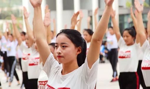 说明: https://mmbiz.qpic.cn/mmbiz_jpg/QsAtBZK3tia9TMrL6fjhkDXbbW27icX8miar5yrl6bibtwnKichc1GGGsykanNKZSmHkXWBdOrlB5wMfDuf9VzpB87g/640?wx_fmt=jpeg