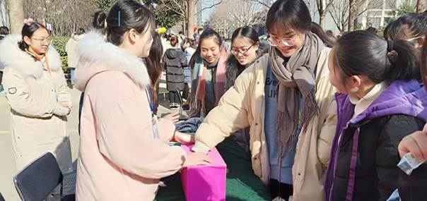 说明: C:\Users\Administrator\Documents\Tencent Files\2841606414\Image\C2C\7CB33947BE76AAB19F12FDD7D81D1840.jpg