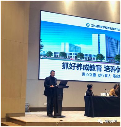 说明: https://mmbiz.qpic.cn/mmbiz_png/QsAtBZK3tia9zv0xWcMUgwv3mKU4XeyPYHXIXmd9iaibIRl3KltoN5kU2AaSrr93xoHHMOicd80CPf5DOaU4AAh31Q/640?wx_fmt=png