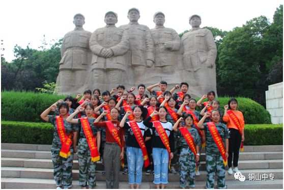 说明: https://mmbiz.qpic.cn/mmbiz_png/QsAtBZK3tia8eiboH3NkVJQCbReLHmJYbpFUcOkEFLfHPTRIdqhY02LAHv9fYZva84LrWkEiaDqKH4x5icWZT41bLQ/640?wx_fmt=png