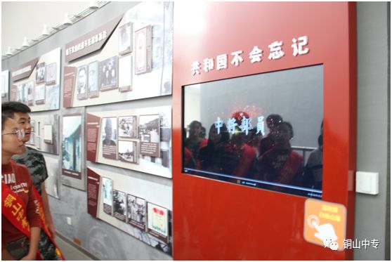 说明: https://mmbiz.qpic.cn/mmbiz_png/QsAtBZK3tia8eiboH3NkVJQCbReLHmJYbpLrf5KXaQXtfwqibBibGYqkd9wRrWzWRxyFdY7KNgFpLoGuoTNa2zz27A/640?wx_fmt=png