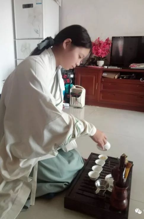 说明: https://mmbiz.qpic.cn/mmbiz_jpg/QsAtBZK3tia9jQ2BKmKdrpPncOgzGcEPUMryzbyazkIc7hSOEQd3Q8uoPLTjphC4lEg4uGHaBk6yXW7HMMFlUfg/640?wx_fmt=jpeg
