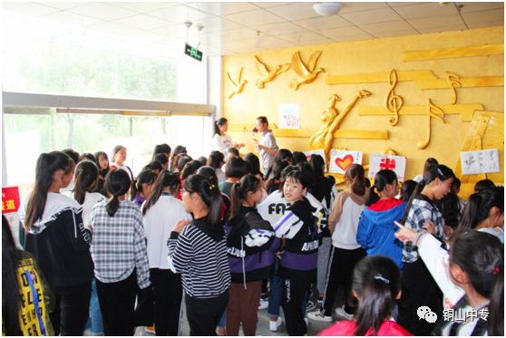 说明: https://mmbiz.qpic.cn/mmbiz_png/QsAtBZK3tia85xu6JwaodIk2VMnYqWQE8fKPKLzbmab67H78MiaC0Nqvl5kwqYQibDlCcKC5jrXAJ0FV7W5EJL9iaQ/640?wx_fmt=png