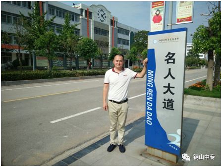说明: https://mmbiz.qpic.cn/mmbiz_png/QsAtBZK3tia85xu6JwaodIk2VMnYqWQE8KH27s11kdj6VWPVNQZ9zyMicFbiamAiajoj98lVGl0UjCMRtjqfNduiboQ/640?wx_fmt=png