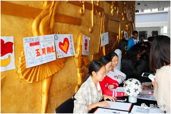 说明: https://mmbiz.qpic.cn/mmbiz_png/QsAtBZK3tia85xu6JwaodIk2VMnYqWQE8mDT6Tiac9lyj8Q8t8g3HJTQwNIGf0KQZFCYMJziadRHpv0eB3vRZPzibA/640?wx_fmt=png