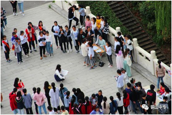 说明: https://mmbiz.qpic.cn/mmbiz_png/QsAtBZK3tia85xu6JwaodIk2VMnYqWQE8TzicP8mpwticwLGxjaj0O5Fn55uZczNKPRvVCibLAFEAicZ7lzpFv0woNw/640?wx_fmt=png